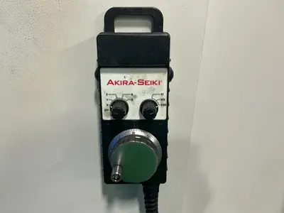 Used 2013 AKIRA SEIKI CO., LTD. RMV700APC Vertical Machining Centers Ohio US | HGR 24 #1357992