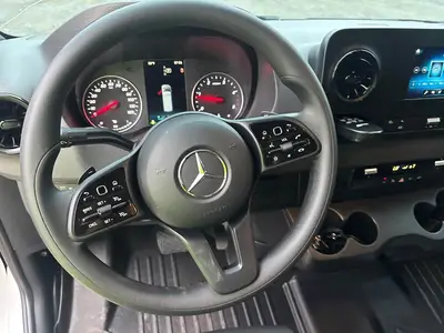 Used 2024 MERCEDES-BENZ 2500 Vans Florida US | Truck and Van Outlet #1509211