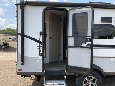 Used 2023 FLAGSTAFF E19FBS Campers, Caravans, Motorhomes Michigan US | Miedema Asset Management Group #1344793