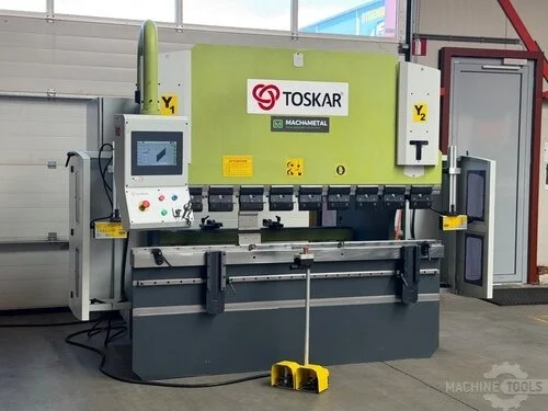 Used 2014 TOSKAR TA 2100-40 Press Brakes NL | Mach 4 Metal #1292221