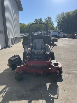 USED 2022 EXMARK LAZER Z ZERO TURN