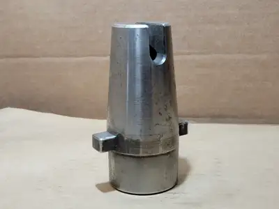 USED UNIVERSAL ENGINEERING 80430
