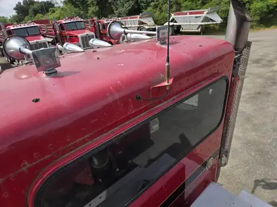 USED 2014 PETERBILT 365