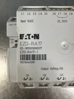Moeller Eaton EZD-RA17 never Used Old Inventory (BIN-2.3.3)