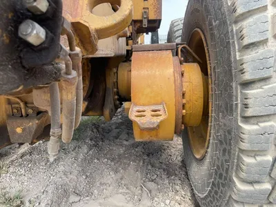 2000 Caterpillar 140H