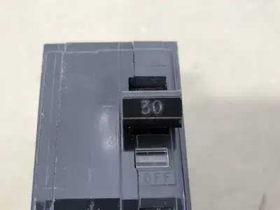 USED SQUARE D QO230