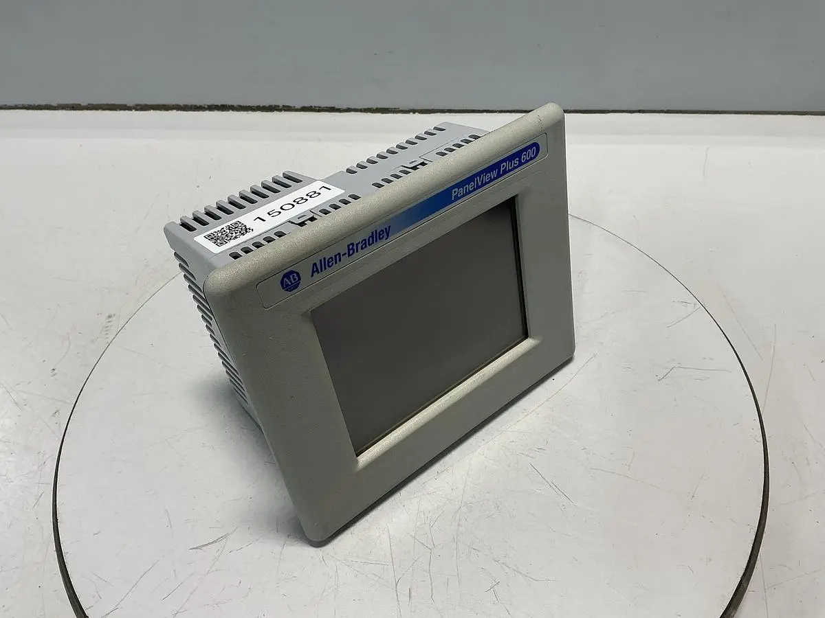 USED ALLEN BRADLEY 2711P-T6C20D