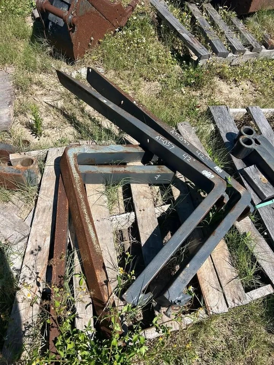 Used CASE 42" X 5" Pallet Forks Florida US | Intrac Machinery #1568772