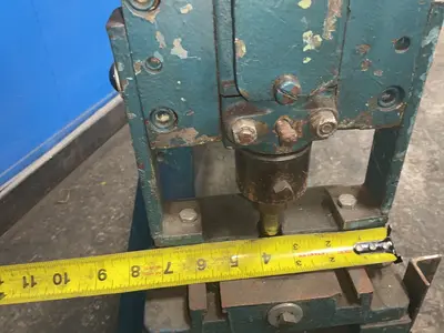 Used WHITNEY INC PEXTO 34 Single Station Punches Ohio US | HGR 24 #1463331