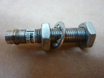 USED BALLUFF BES 516-324-G-E5-C-S49