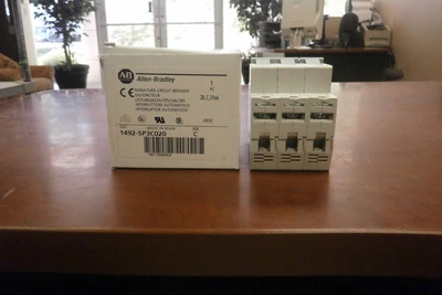 NEW Allen-Bradley 1492-SP3C020