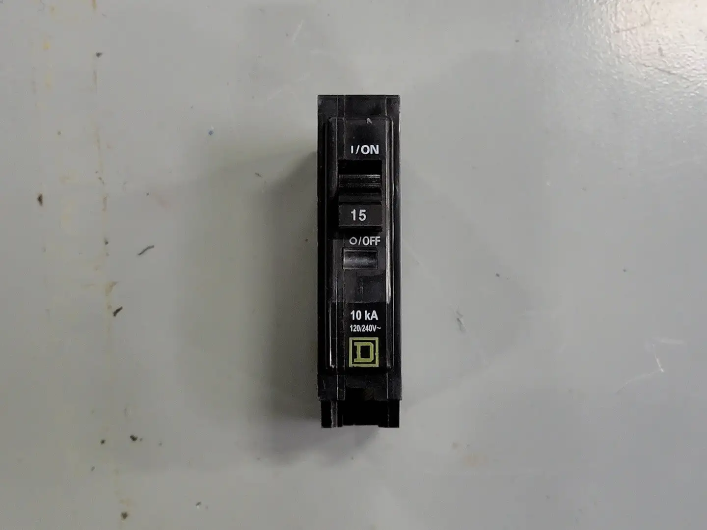 USED SQUARE D QO115