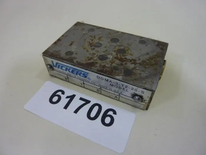 Used VICKERS DGMA3T220S Valves/Fittings Michigan US | Ideal Machinery #590399