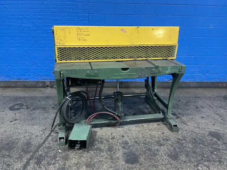 Used PECK STOW & WILCOCK _UNKNOWN_ Foot Power Shears Ohio US | HGR 24 #1515793