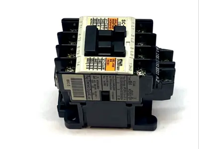 Used Fuji SC-0 3-Pole Contactor 13A 600V 1NO Aux 100-110V 50/60Hz Coil PLC Contactors Michigan US | Maverick Industrial Sales #1401403