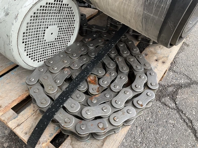conveyor chains, belt, and motor