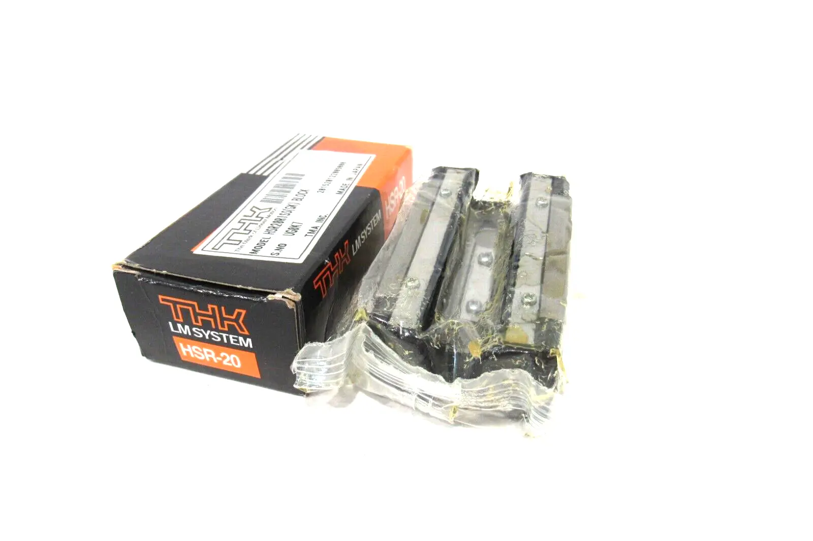 NEW THK HSR-20 BEARING BLOCK HSR-20-R1SS(GK) HSR20