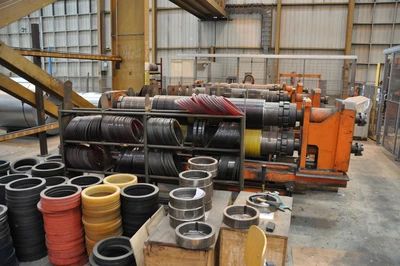 USED SOENEN HEAVY DUTY SLITTING 1600 X 5 MM