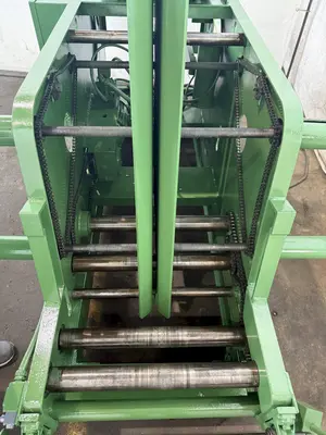 8,000 LB X 18" X .187" REGAL COIL CRADLE & STRAIGHTENER. STOCK #1227024