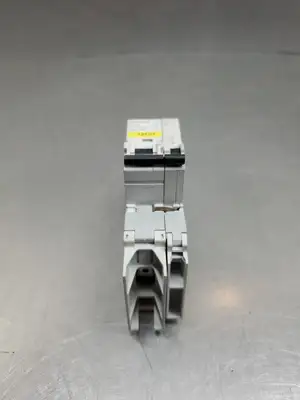 USED Siemens 5SJ41 6A TYPE NSJ Circuit Breaker, 4A, 230VAC w/5ST301.AS