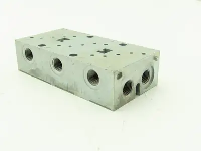 Honeywell Skinner MB60S006 Solenoid Valve Manifold 3-Way 1/8" Port Lot of 4