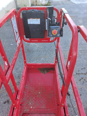 USED 2023 MEC 1330SE
