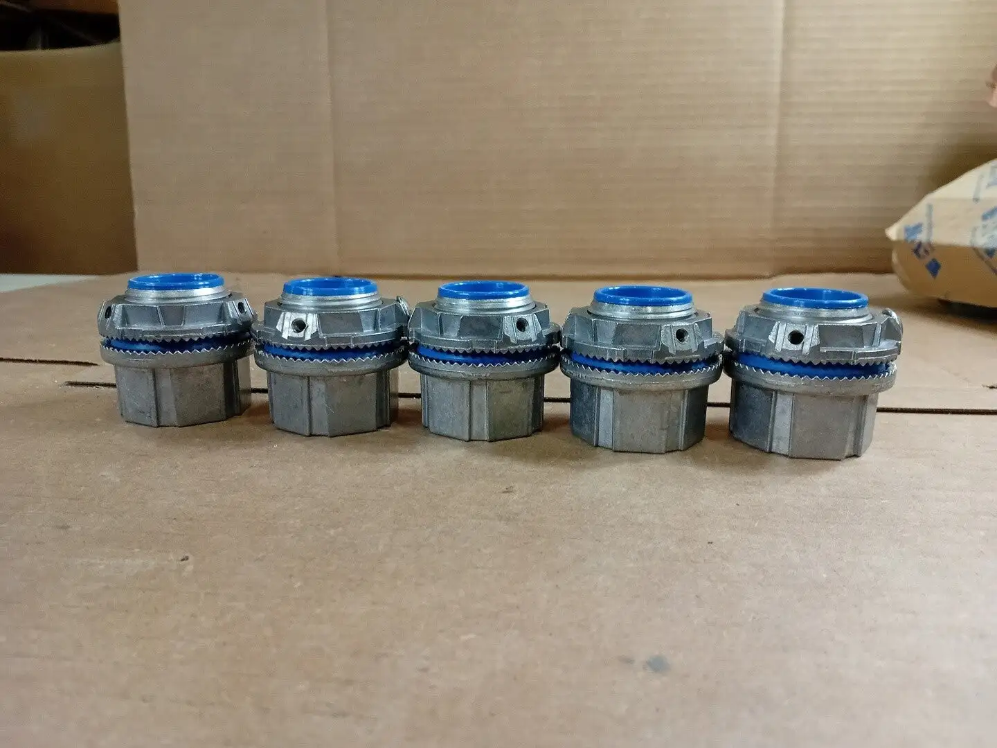 NEW THOMAS & BETTS H100GRA-C
