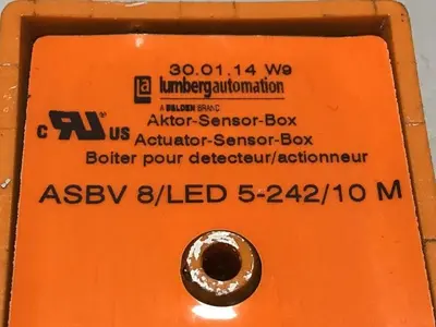 USED LUMBERG ASBV8/LED 5-242/10M