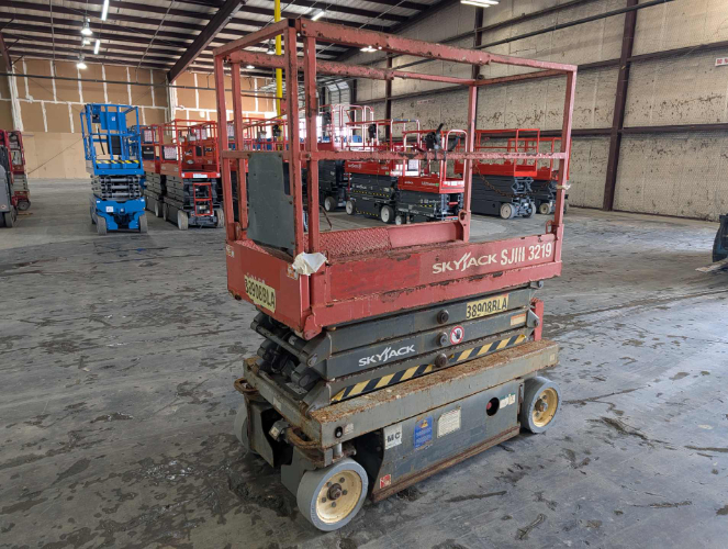 Used 2016 Skyjack SJ3219 Scissor Lifters Texas US | Stack Equipment #1271242