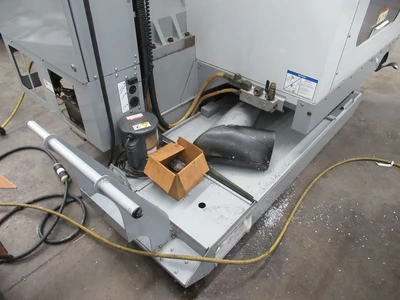 USED 2008 HAAS VM-2