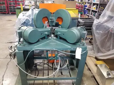 USED PISTORIUS MN-100 DOUBLE MITER SAW