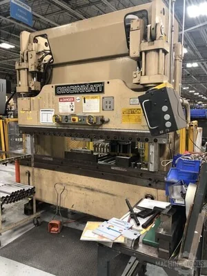 USED 2004 CINCINNATI INC 90PF-6