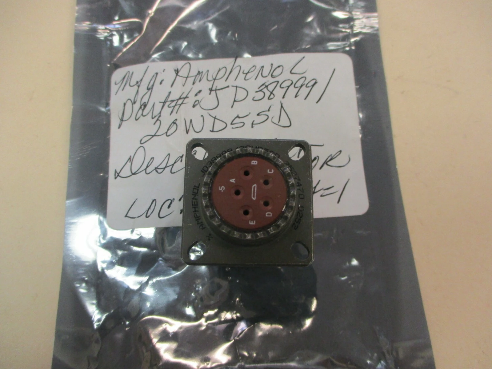 NEW Amphenol JD38999/20WD55D