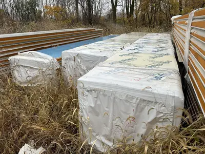 36" CF SERIES-VERTICAL DOUBLE SIDED INSULATED WALL PANELS. STOCK # 1056122