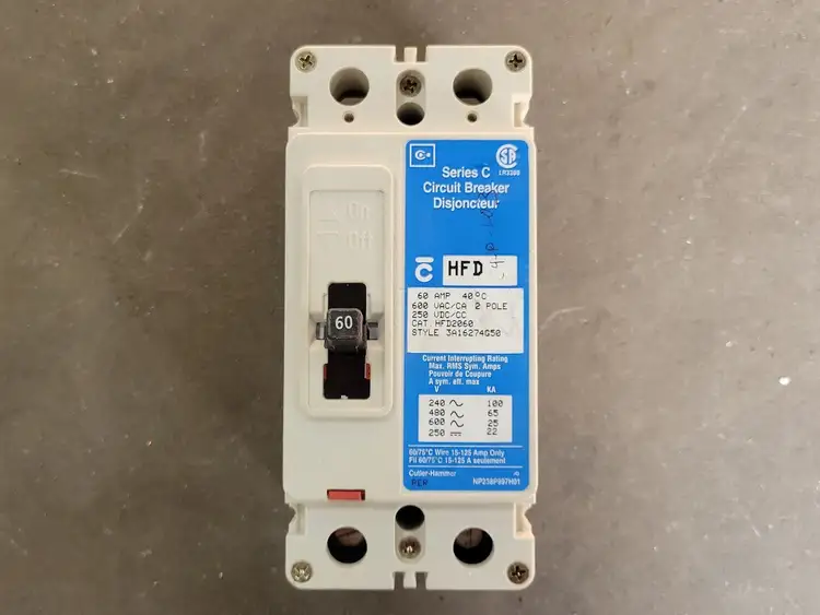 Used CUTLER-HAMMER HFD2060 Switchgears British Columbia CA | Lenmark #242536