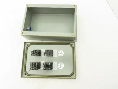 SCE-6PBI Pushbutton Control Station Enclosure Start/Stop/Reset 6-Button Box
