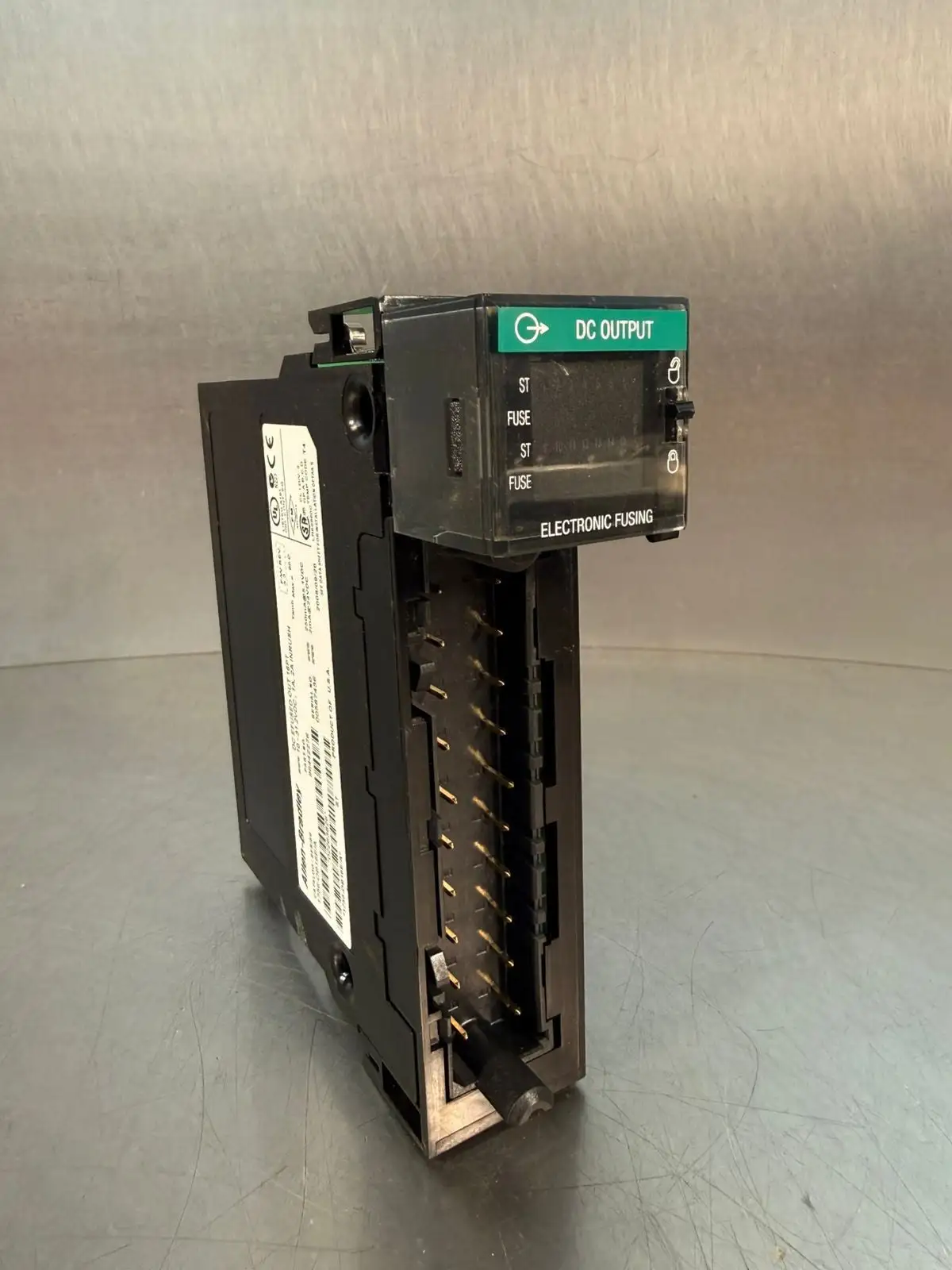 Allen-Bradley 1756-OB16E /A Dc Output Module 96442276 (3.1.1)