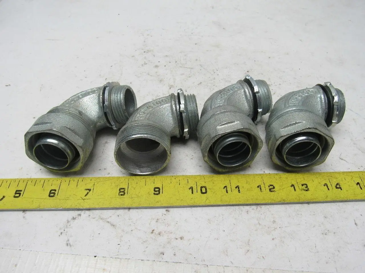 O-Z Gedney 4Q-9100 1" Malleable Iron 90 Degree Liquidtight Connector Lot Of 4