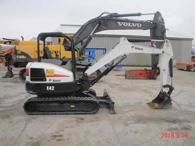Used 2014 BOBCAT E42 Excavators New York US | Beck Equipment #1509291