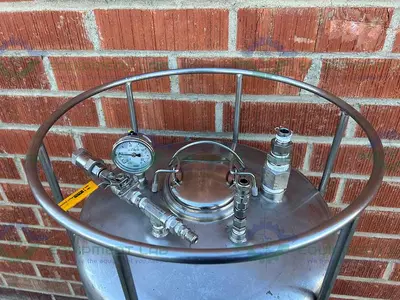 USED ALLOY PRODUCTS 120 LITER STAINLESS STEEL PRESSURE VESSEL 95 PSI