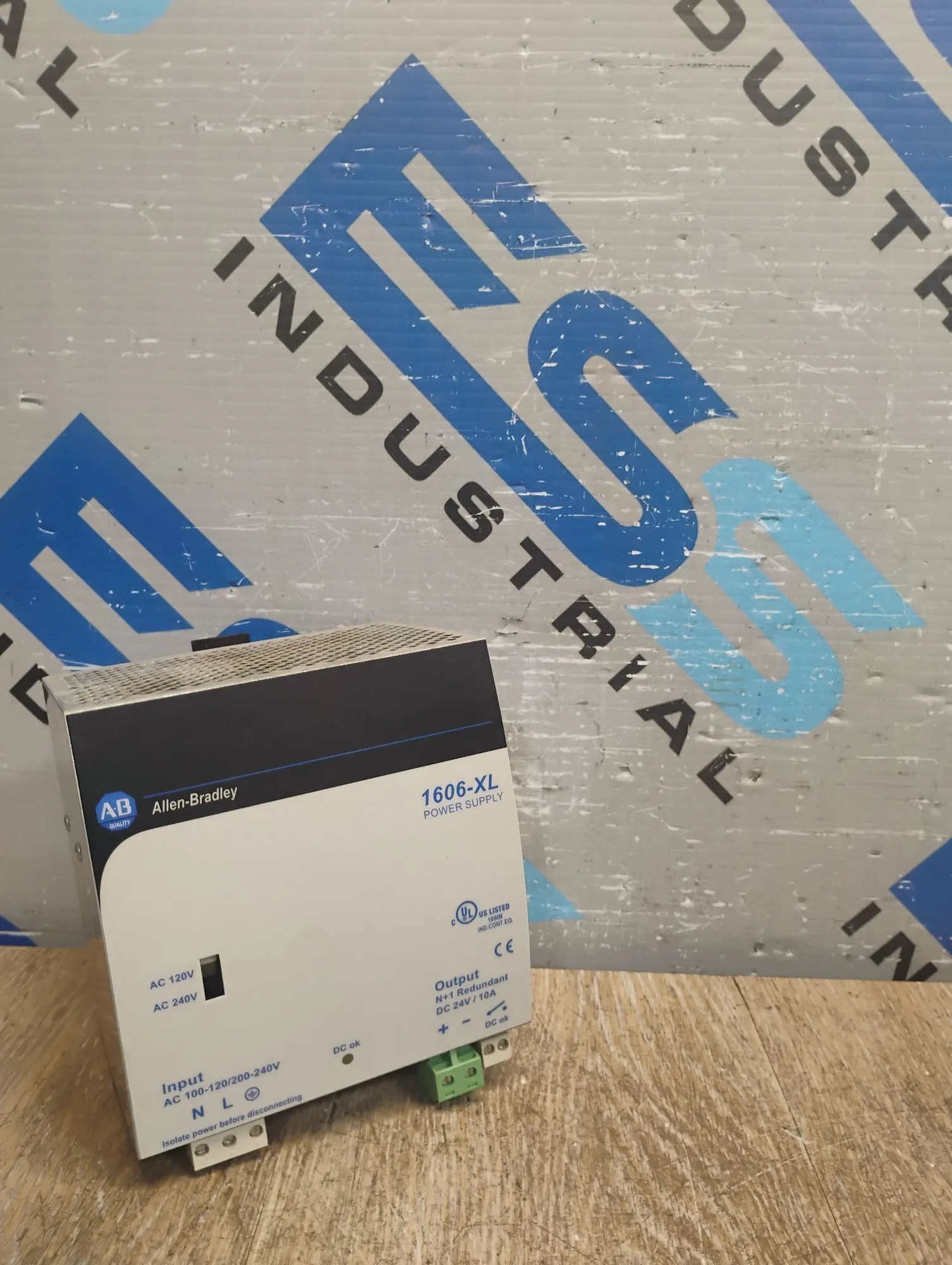 USED Allen-Bradley 1606-XL240DR