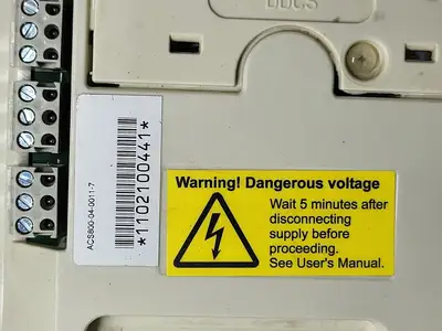 NEW ABB ACS800-04-0011-7