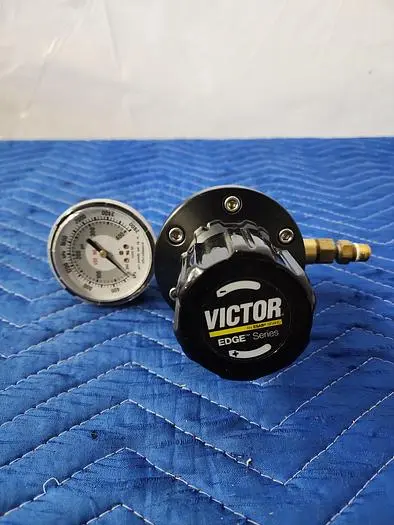 Used _UNKNOWN_ ELC4-325-580R Regulators | Advanced Capital Equipment Sales #434942