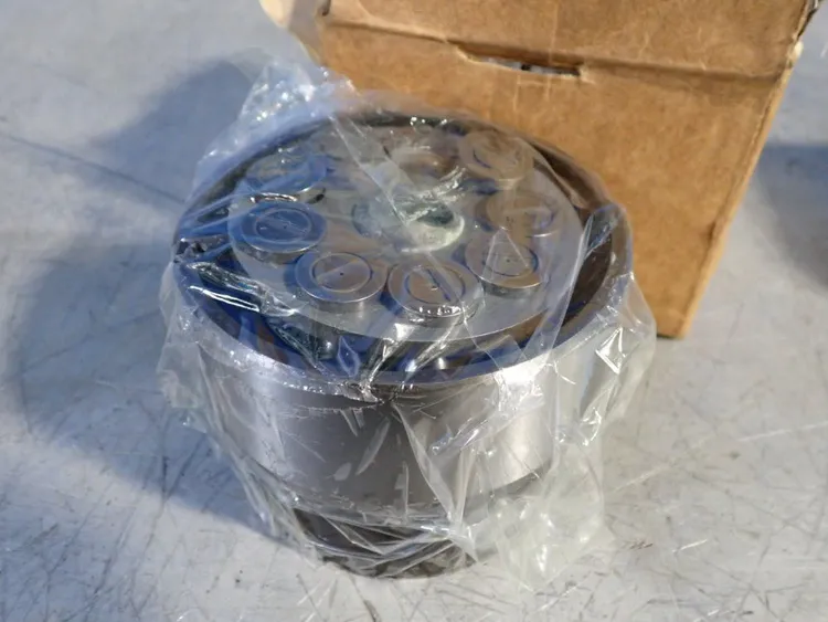 New | in-Stock OILGEAR L501687W Rotary Pumps Ohio US | HGR 24 #729856