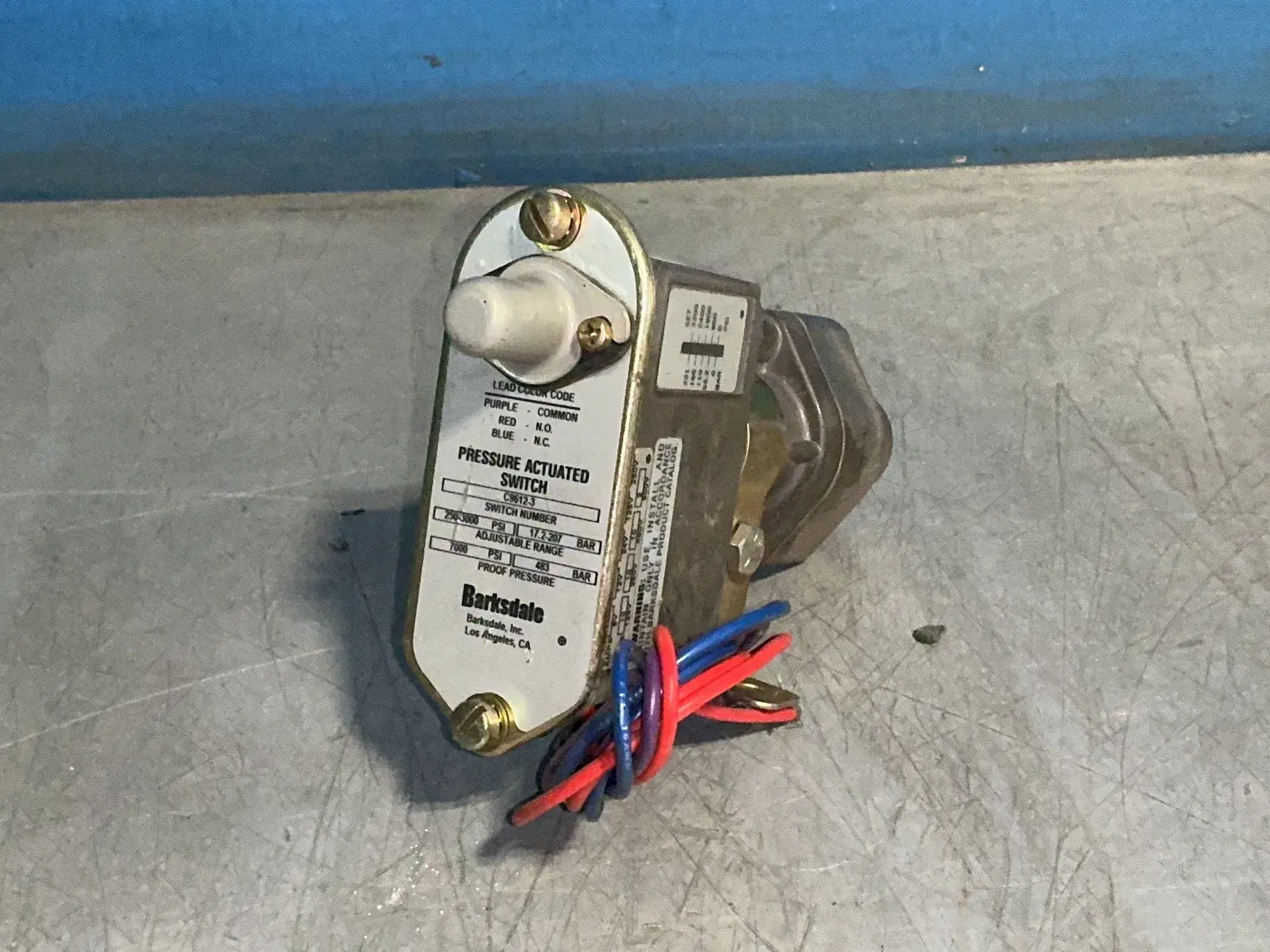 Used BARKSDALE C96123 Pressure Switches Ohio US | HGR 24 #1474827