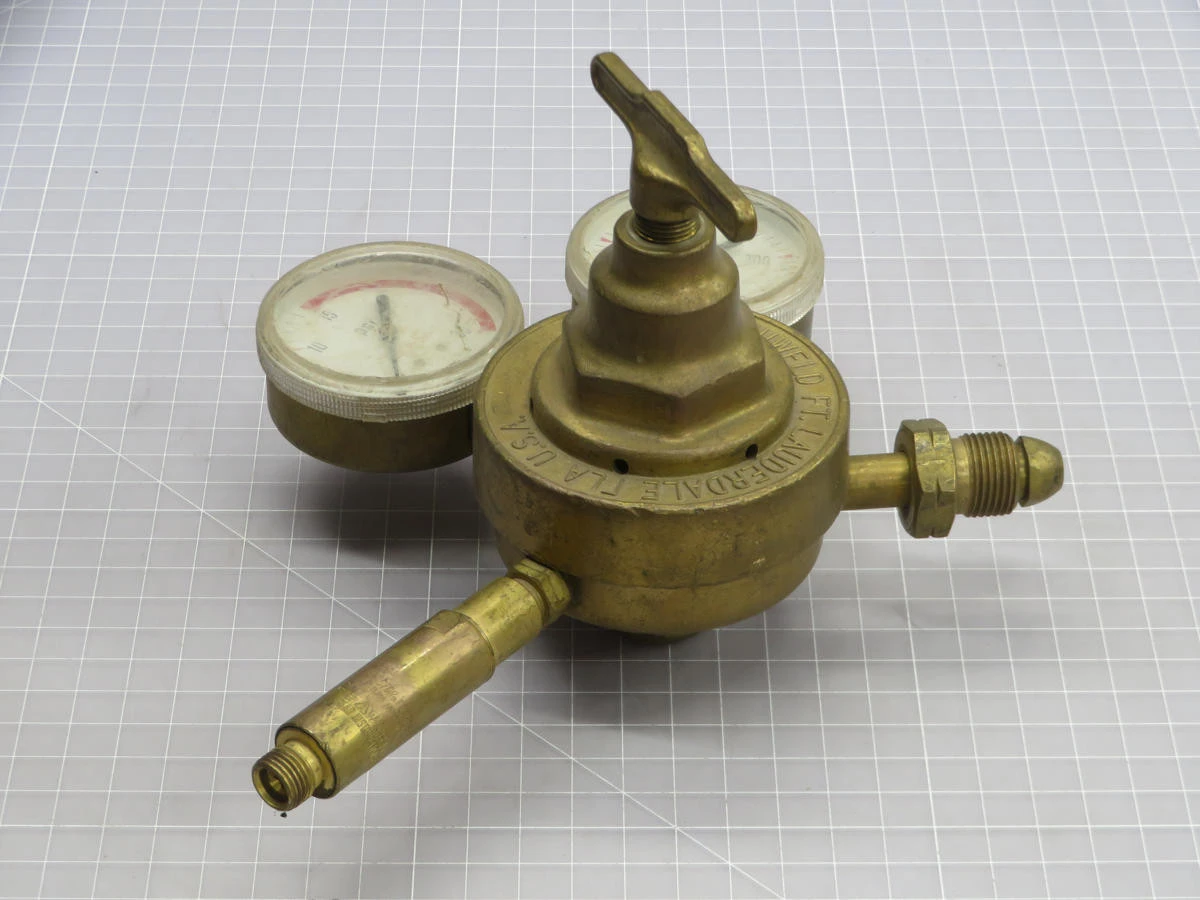 Used UNIWELD _UNKNOWN_ Air Pressure Regulators Texas US | OCO Industrial #1685655