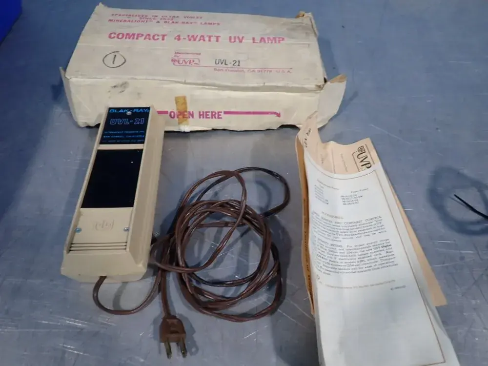 New | in-Stock BLAK RAY UVL21 Lamps Ohio US | HGR 24 #895416