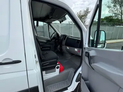 Used 2019 FREIGHTLINER SPRINTER 3500 Tractors & Trailers Florida US | Truck and Van Outlet #1506259