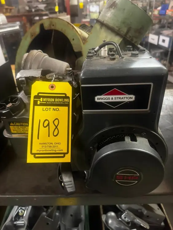 Used _UNKNOWN_ _UNKNOWN_ Gasoline Engines Ohio US | Myron Bowling Auctioneers Inc #1507926