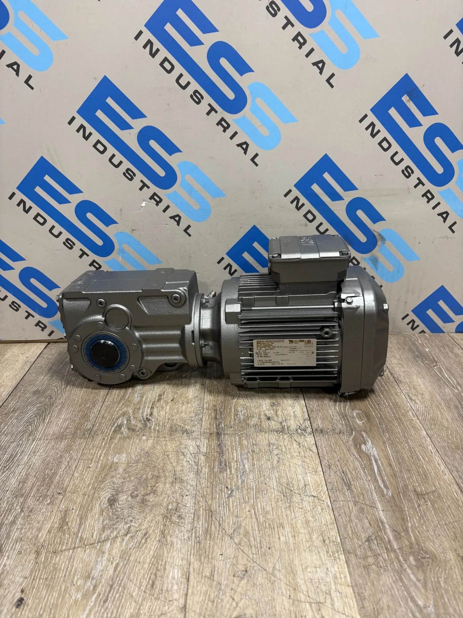 USED SEW-EURODRIVE KA37 DRN90S4